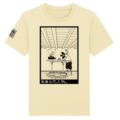Geel T-shirt met artwork van surfboard Shaper en papagaai op zijn schouder
