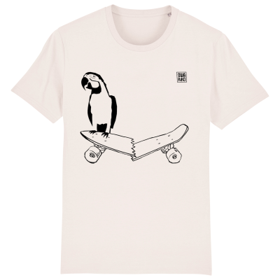 Wit T-shirt met een papegaai die op z'n gebroken skateboard zit